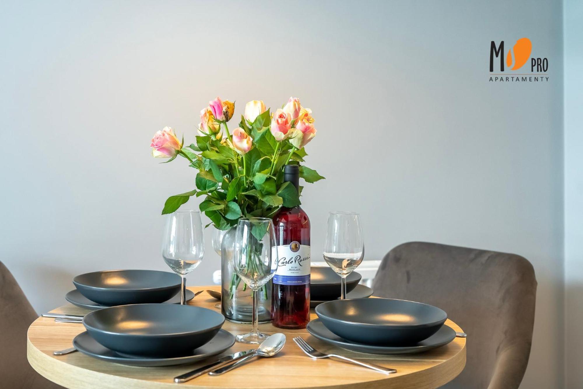 Summer Lofts Premium With Sea View, Parking 尤斯托尼莫斯基 客房 照片