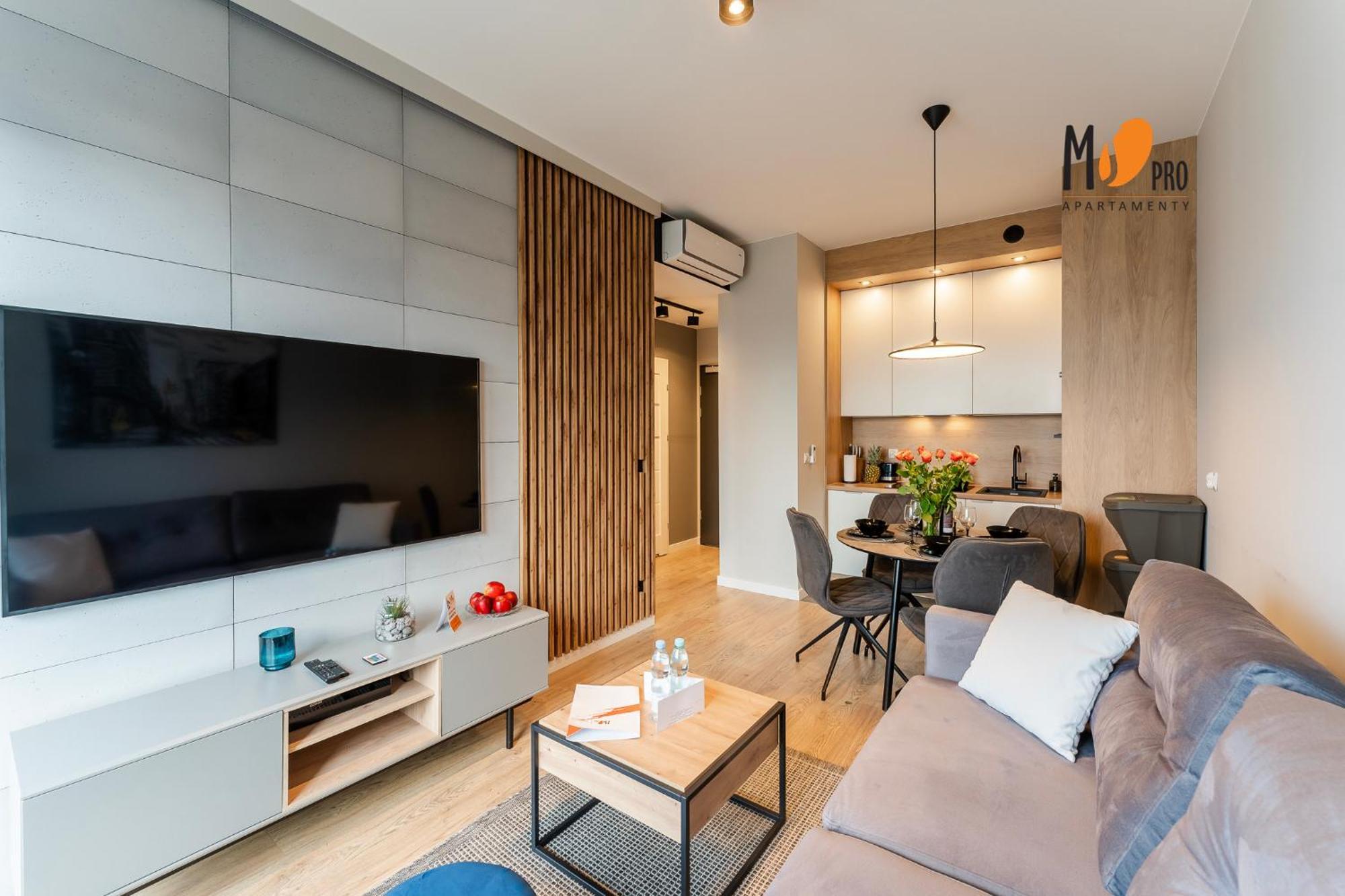 Summer Lofts Premium With Sea View, Parking 尤斯托尼莫斯基 外观 照片
