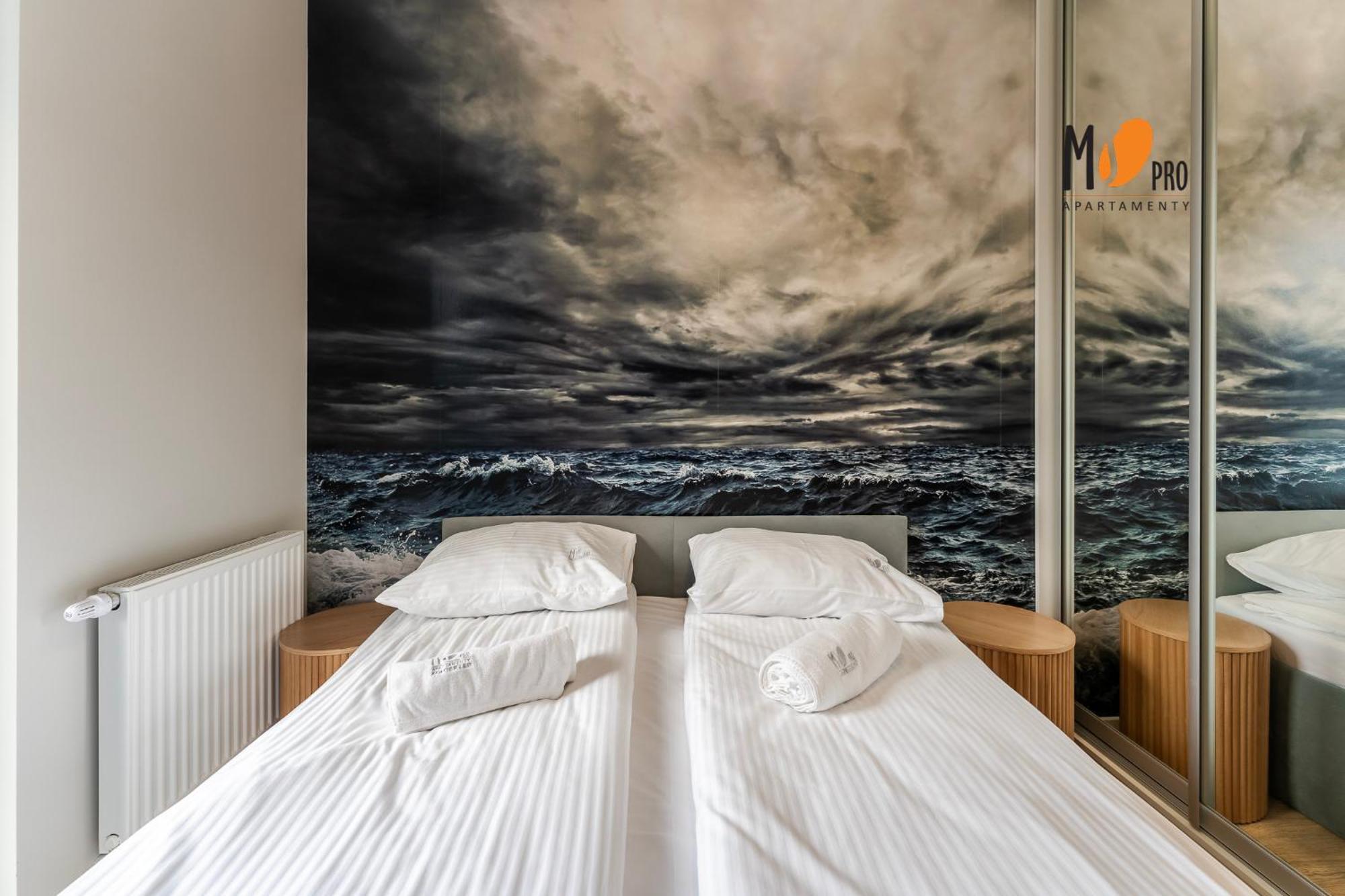Summer Lofts Premium With Sea View, Parking 尤斯托尼莫斯基 外观 照片