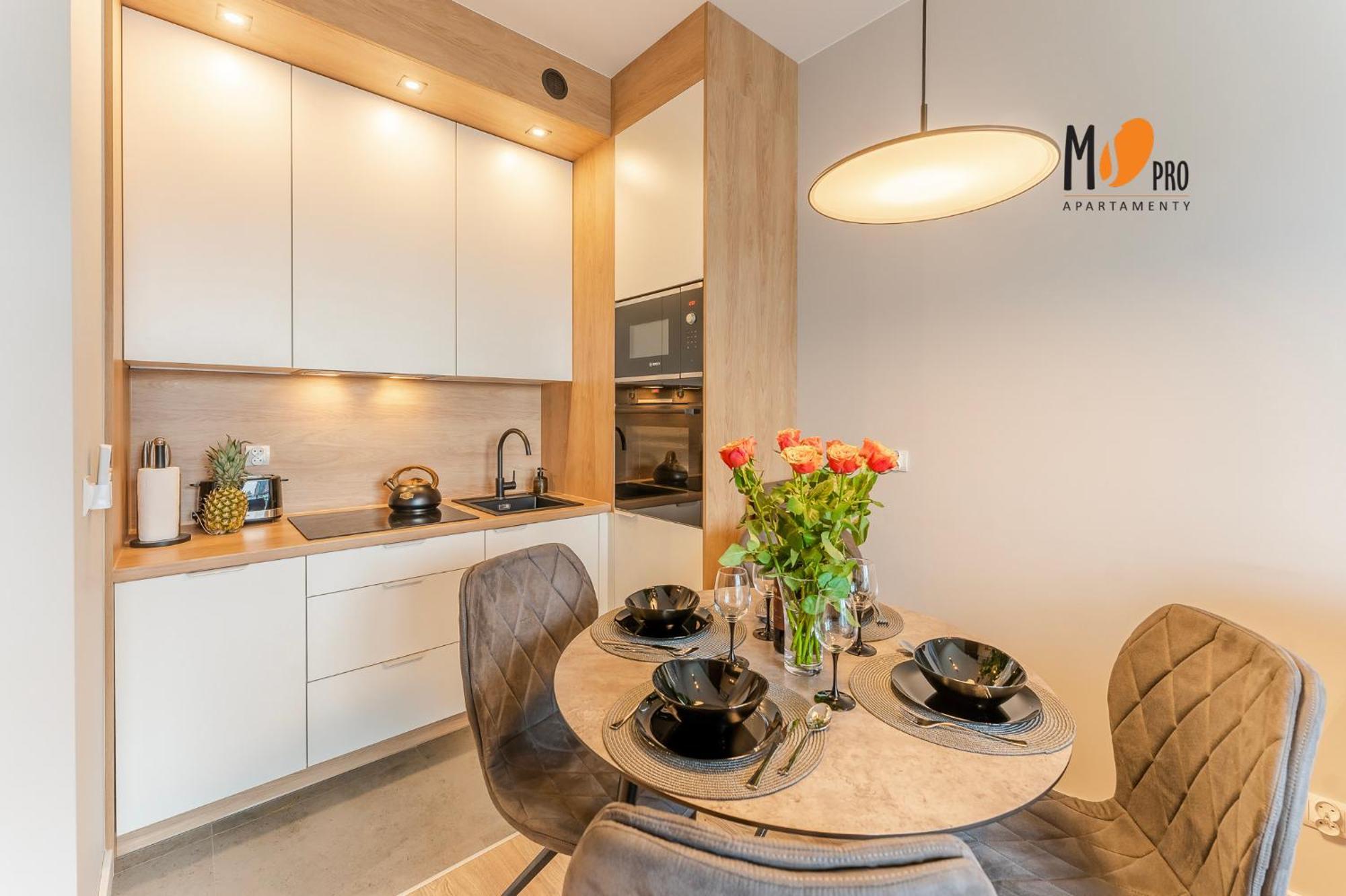 Summer Lofts Premium With Sea View, Parking 尤斯托尼莫斯基 外观 照片