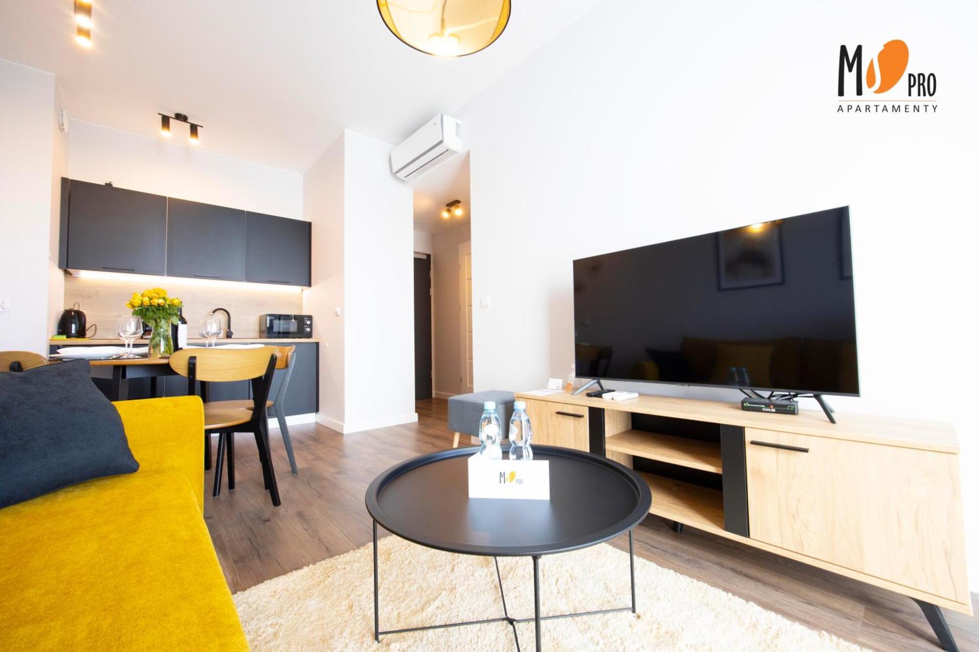 Summer Lofts Premium With Sea View, Parking 尤斯托尼莫斯基 客房 照片